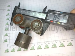 Trụ xoay 4 bánh nhỡ cửa lùa sắt