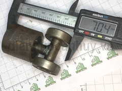 Trụ xoay 2 bánh bé cửa lùa sắt