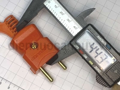 Vinakip phích cắm chịu tải màu cam  32A 250V k10