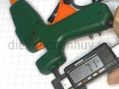 Súng keo nến Bé 25W BERRY