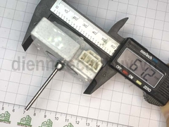 Quạt tủ lạnh sứ Hitachi 4 chân zắc -DC31-00146E