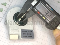 Quạt tủ lạnh sứ Hitachi 4 chân zắc -DC31-00146E