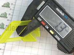 Ke cân bằng đá 1.5 màu vàng chuyên dùng cho ốp đá hoa cương