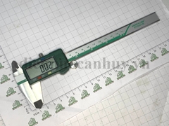 Thước kẹp điện tử inox 150mm berry