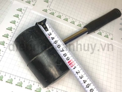 Búa cao su cán sắt 700g BERRY 51602750 (30c/t)