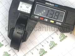 Nắp luồn dây điện cho bàn văn phòng bằng kim loại phi 50  màu đen mờ