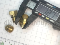Béc phun nước rửa xe đồng thau 1 lỗ ren ngoài 21 có điều chỉnh
