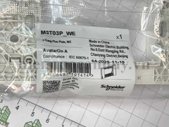 Mặt cho 3 thiết bị, size S Schneider AvatarOn A  M3T03P_WE - lắp với đế âm chữ nhật Sino