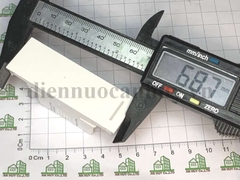Công tắc cầu thang Schneider dòng AvatarOn A 16AX, size S Bắt Vít M3T31_2S_WE
