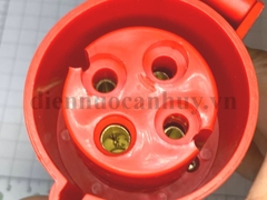 ổ cắm công nghiệp di động 4 lỗ 4x32A IP44 - MD224.OC.4X32