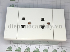 Ổ cắm đôi 3 chấu 16A, size E Bắt Vít dòng Schneider (Sn) AvatarOn A - M3T426UST2_WE