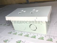 Ổ cắm đôi 3 chấu 16A, size E Bắt Vít dòng Schneider (Sn) AvatarOn A - M3T426UST2_WE