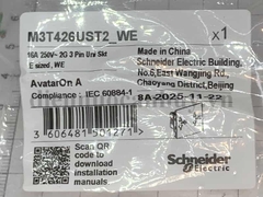 Ổ cắm đôi 3 chấu 16A, size E Bắt Vít dòng Schneider (Sn) AvatarOn A - M3T426UST2_WE