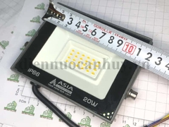 Bóng đèn led pha 20w vàng Asia kích thước nhỏ gọn, phù hợp chiếu ngoại thất, sân vườn, khả năng chịu nước ip66