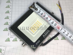 Bóng đèn led pha 20w vàng Asia kích thước nhỏ gọn, phù hợp chiếu ngoại thất, sân vườn, khả năng chịu nước ip66