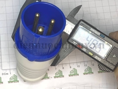 phích cắm công nghiệp di động 3 lỗ 3x16A IP44 - MDCE MD013.PC.3x16A