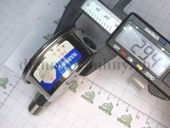 Đồng hồ đo áp suất mặt có dầu phi 63 dải đo 0 - 15 kg/cm2 LiGi