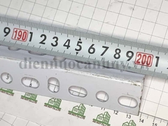 Sắt V lỗ giá kệ Trắng 3x3cm - dài 2m