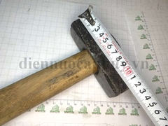 Búa đóng đinh cán Gỗ đầu Bằng đều 2kg