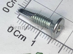 Vít ren mịn dài 1.5cm mầu trắng đầu tự khoan đuôi cá