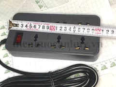 Ổ cắm kéo rạng đông dài 5m có dây cắm màu đen, có công tắc loại 10A, chịu tải thấp