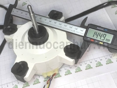 Quạn cục nóng điều hòa Daikin xịn trắng 40W 5 dây xuôi chiều loại dầy