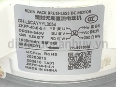 Quạt dàn nóng máy lạnh Panasonic trắng 6 dây 40W ngược chiều