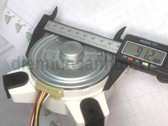Quạt dàn nóng máy lạnh Panasonic trắng 6 dây 40W ngược chiều