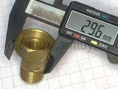 Rắc co chân đui đồng hồ nước đồng