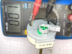 Rơ le cọc ngắn bình nóng lạnh 15 lít 16 cm