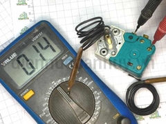 Rơ le xanh bình nóng lạnh Rossi BBSB0001 loại 2 đầu