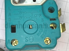 Rơ le xanh bình nóng lạnh Rossi BBSB0001 loại 2 đầu