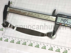 Tay nắm inox mỏng dài 165 mm lỗ 148mm bắt lộ vít
