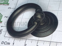 Tay nắm khoen tròn giả cổ mầu đen phi 34