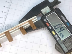Thanh lược cài át đôi 2P dài 1m được 27 cái