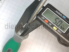 Tô vít 2 cạnh cỡ trung 5x100 Berrylion