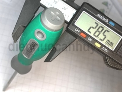 Tô vít 4 cạnh nhỡ 4x100 Berrylion