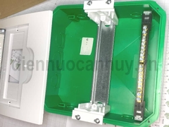 Tủ điện nhựa âm tường Easy 9 Schneider EZ9E108S2F chứa 8 át đơn