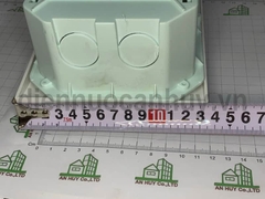 Tủ điện âm tường Sino E4FC2/4LA