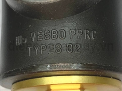 Van cửa PPR UV Vesbo D32 đen mở 100%