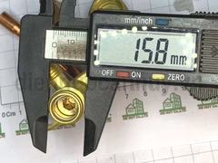 Van khóa cục nóng điều hòa phi 6