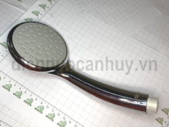 Vòi hoa sen cầm tay August Đường kính 9.5cm. Tay sen nhựa ABS mạ Crom sáng bóng, đầu phun nhựa chống tắc nghẽn