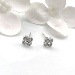 Bông Tai Khuyên Tai Bạc 925 Hình Hoa 4 Cánh Đính Đá Trắng BẠC HIỂU MINH HT364