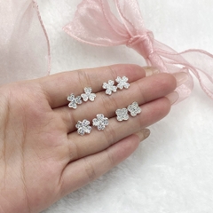 Hoa Tai Nữ Cỏ 4 Lá BẠC HIỂU MINH HT412