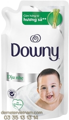 Downy tui diu em (800ml x 12)