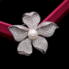 Trâm cài áo pha lê - CECY Flower