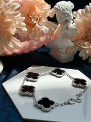 Lắc tay cỏ 4 lá bạc ý mạ vàng 18k tinh xảo CECY JEWELRY