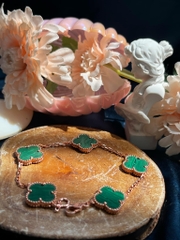 Lắc tay  bạc ý 925 mạ vàng họa tiết cỏ bốn lá màu xanh lá CECY JEWELRY