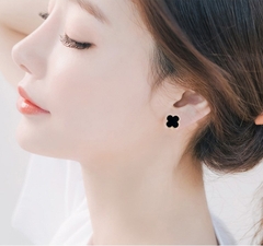 Bông tai SWAROVSKI Four-leaf clover