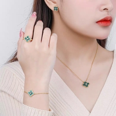 Nhẫn bạc ý 925 mạ vàng 18k Four-leaf clover